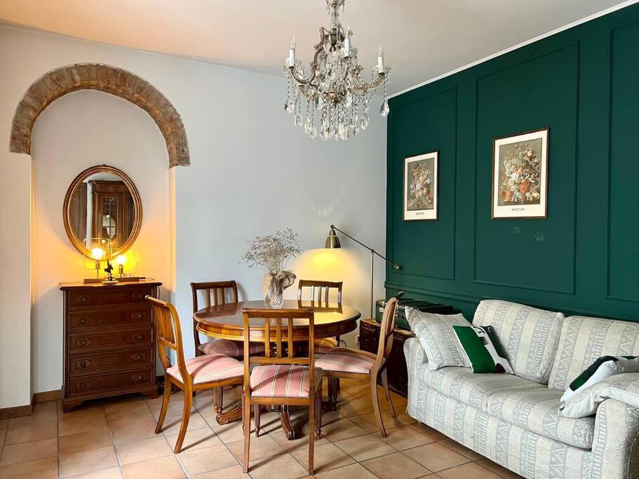 City Center 2 Bedroom Apt Bergamo Eksteriør billede